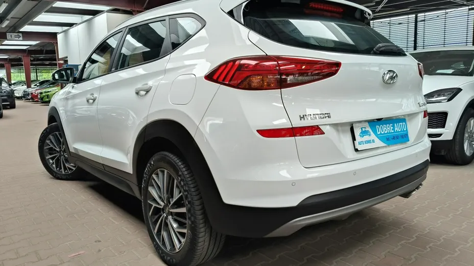 HYUNDAI Tucson -