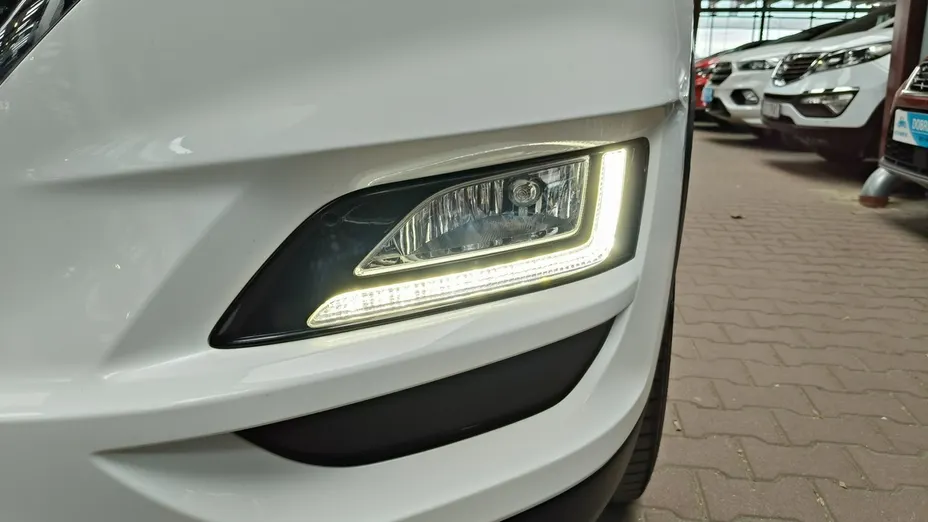 HYUNDAI Tucson -