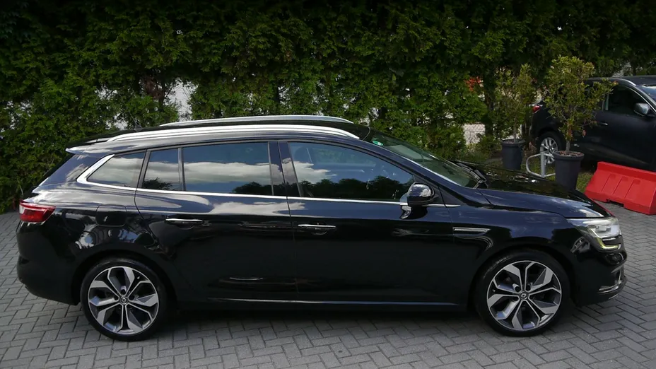 RENAULT Megane -