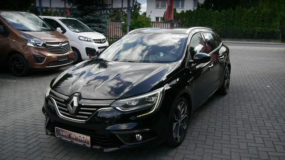 RENAULT Megane -