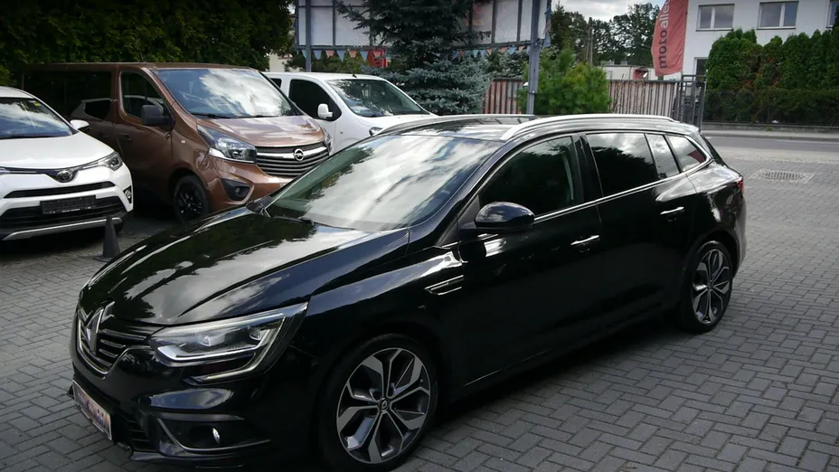 RENAULT Megane -