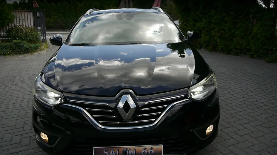 RENAULT Megane -