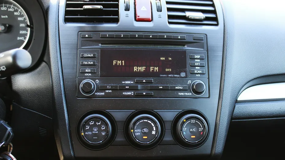 SUBARU XV -