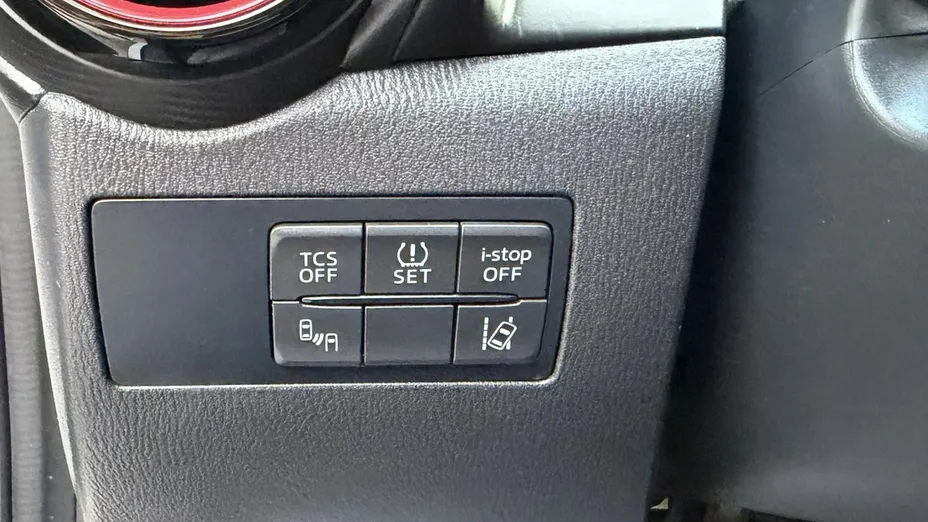 MAZDA CX-3 -