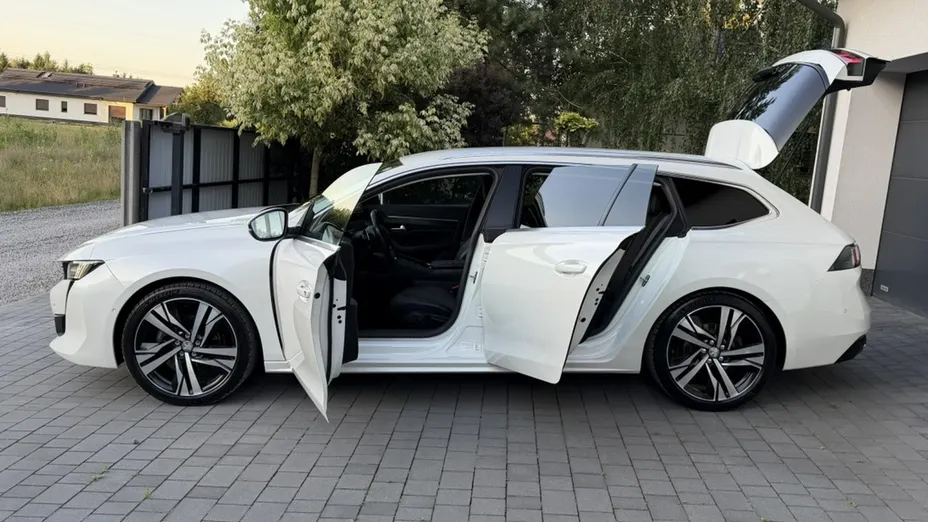 PEUGEOT 508 -