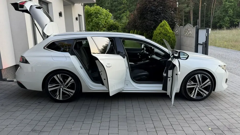 PEUGEOT 508 -