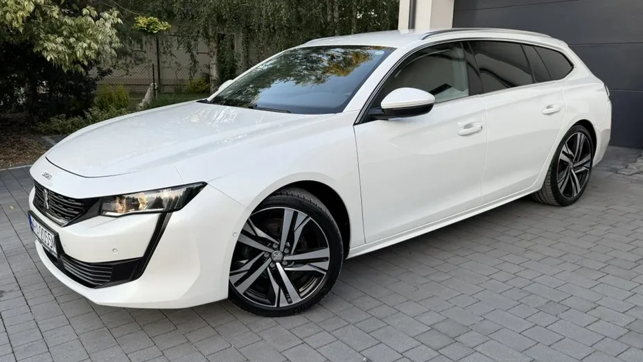 PEUGEOT 508 -