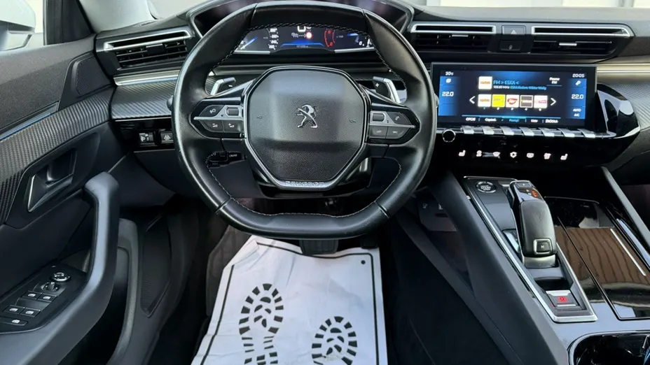 PEUGEOT 508 -