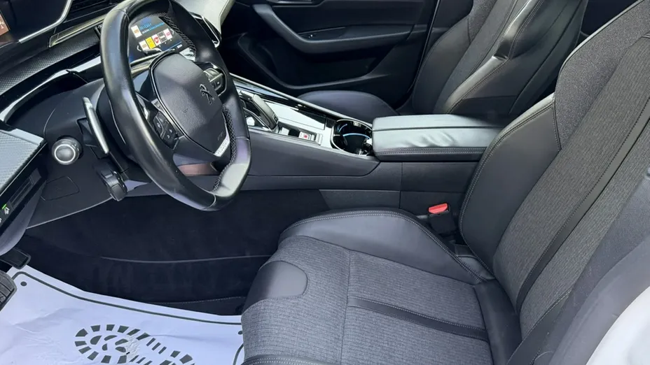 PEUGEOT 508 -