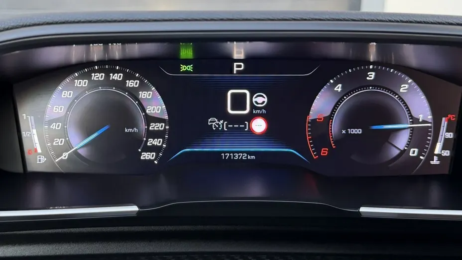 PEUGEOT 508 -