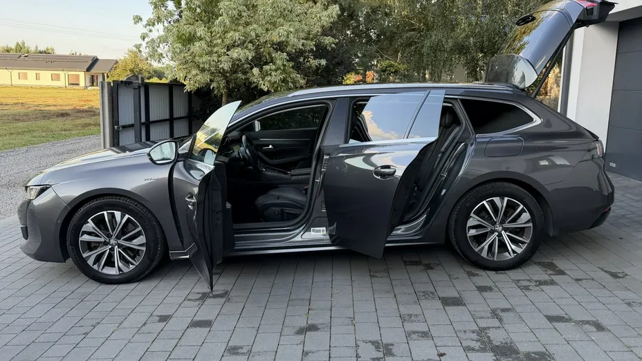 PEUGEOT 508 -