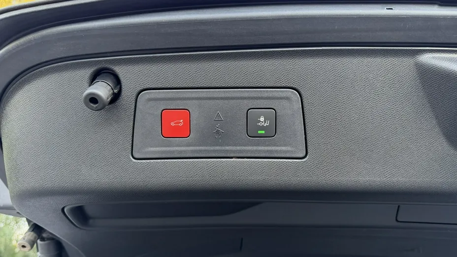 PEUGEOT 508 -