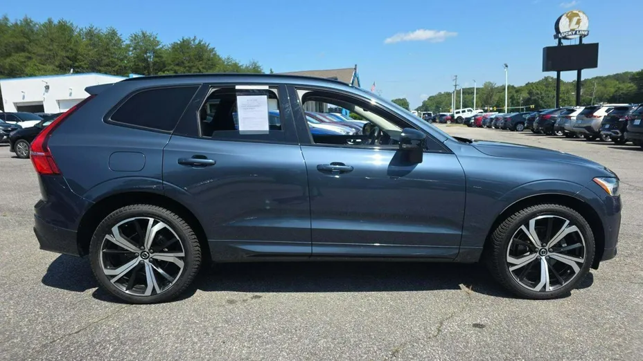 VOLVO XC60 -
