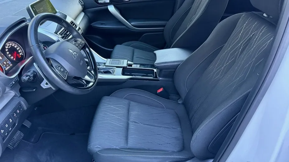 MITSUBISHI Eclipse Cross -
