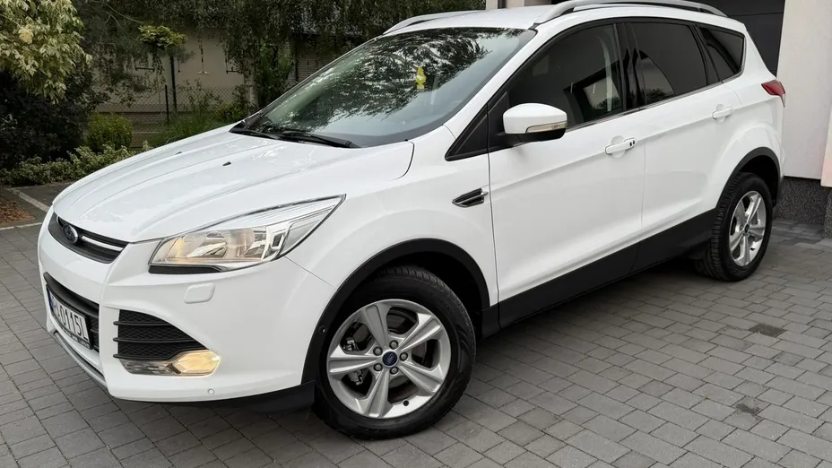 FORD Kuga -