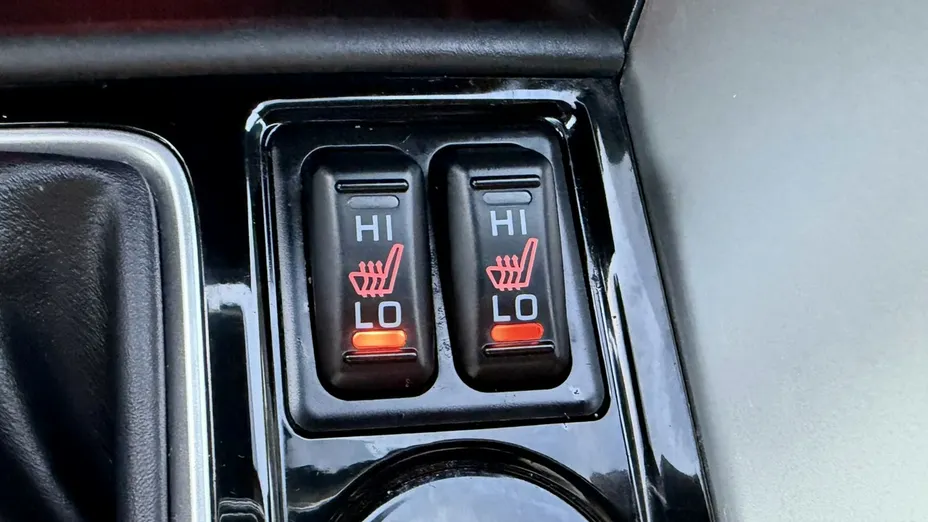 MITSUBISHI Eclipse Cross -