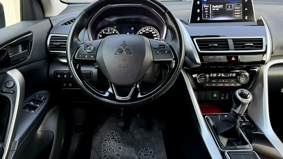 MITSUBISHI Eclipse Cross -