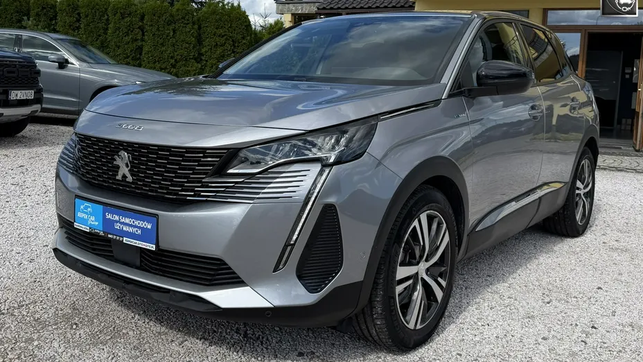 PEUGEOT 3008 -