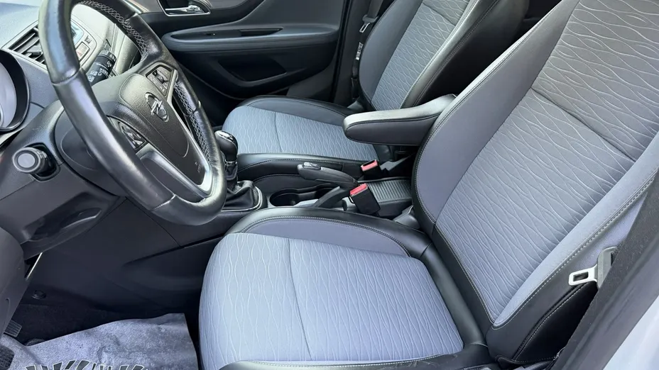 OPEL Mokka -
