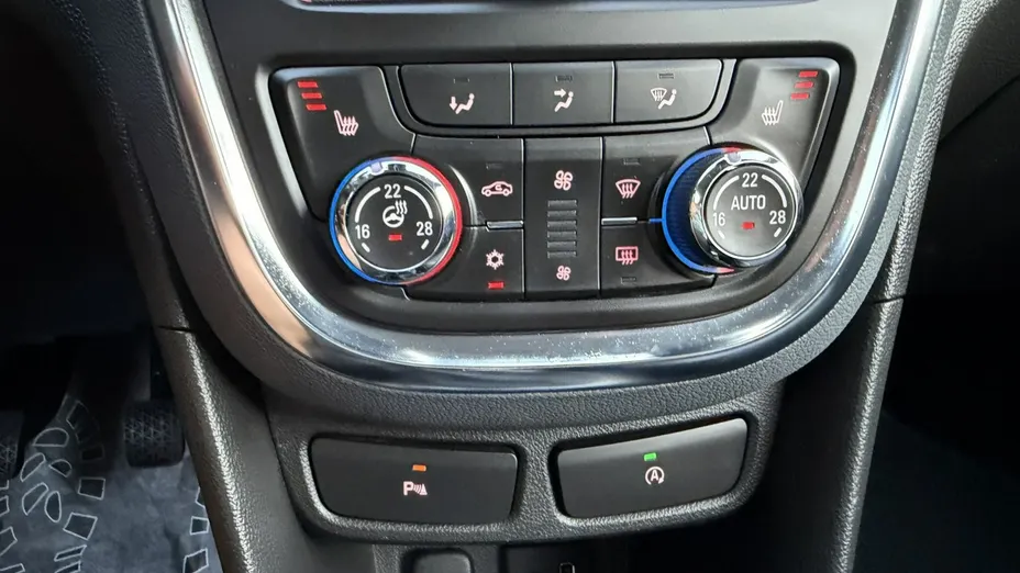 OPEL Mokka -