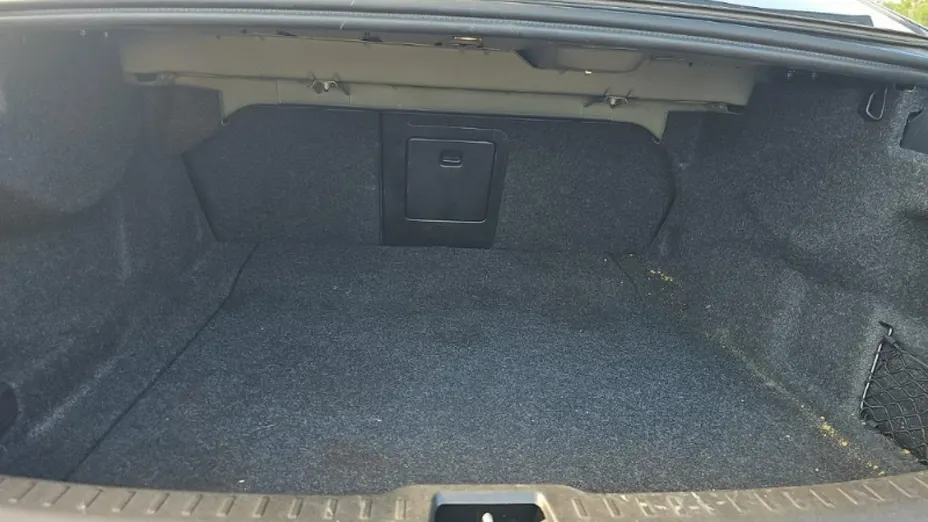 VOLVO S60 -