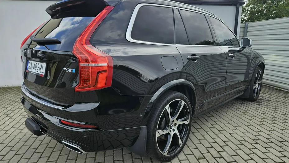 VOLVO XC90 -