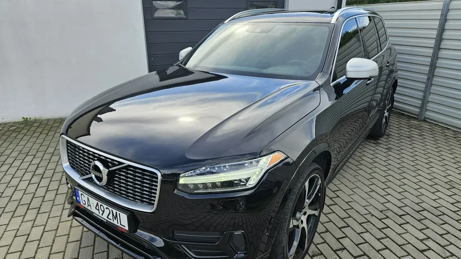VOLVO XC90 -