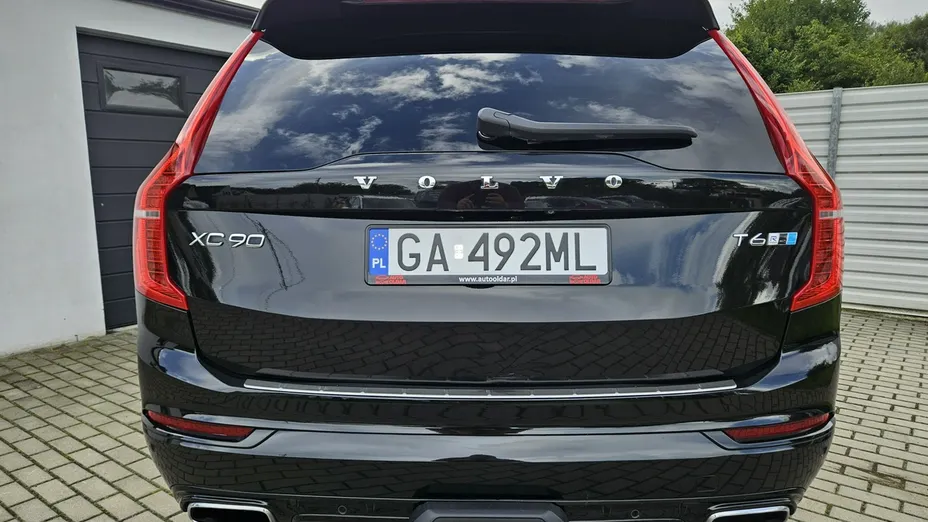 VOLVO XC90 -
