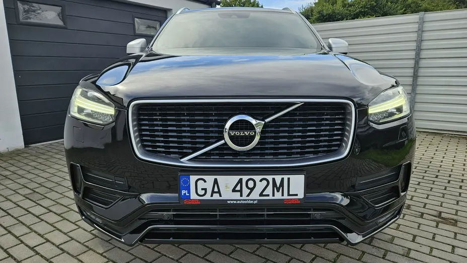 VOLVO XC90 -