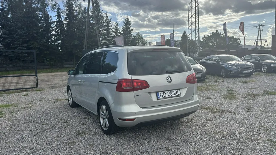 VOLKSWAGEN Sharan -