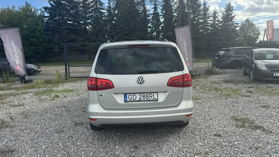 VOLKSWAGEN Sharan -