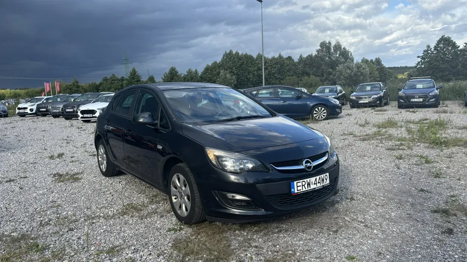 OPEL Astra -