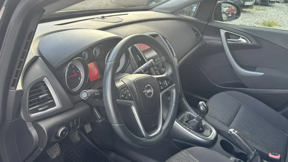 OPEL Astra -