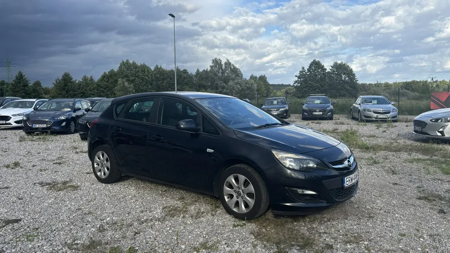 OPEL Astra -