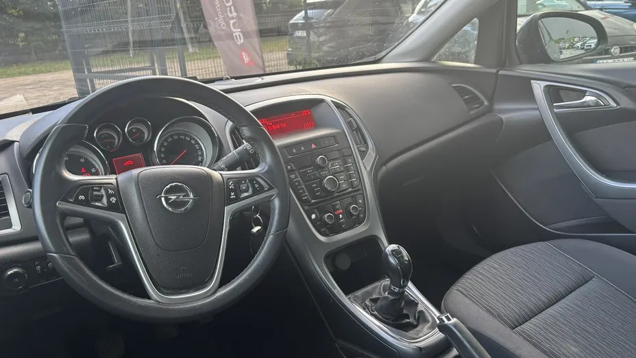 OPEL Astra -