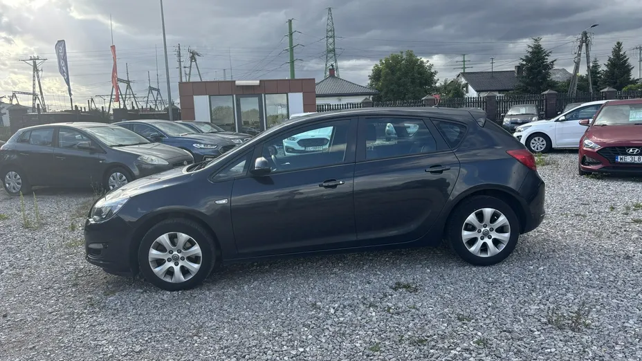 OPEL Astra -