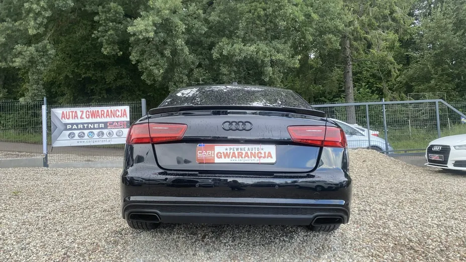 AUDI A6 -
