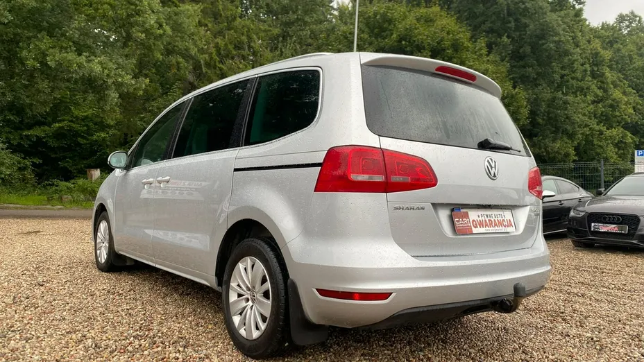 VOLKSWAGEN Sharan -
