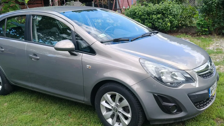 OPEL Corsa -