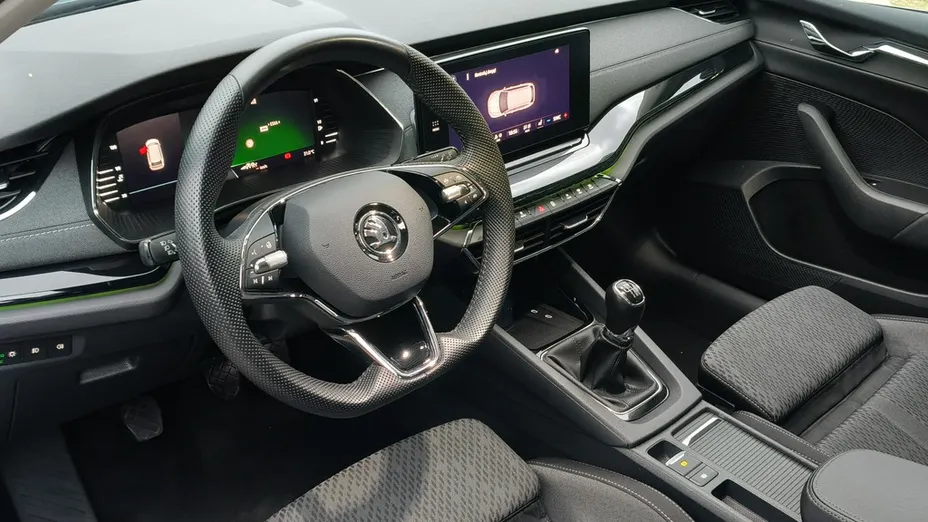 SKODA Octavia -