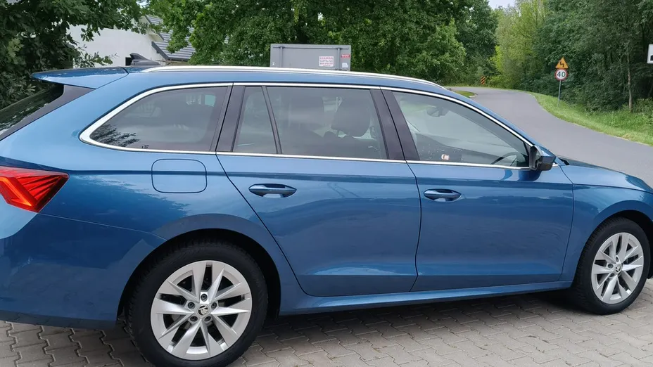 SKODA Octavia -