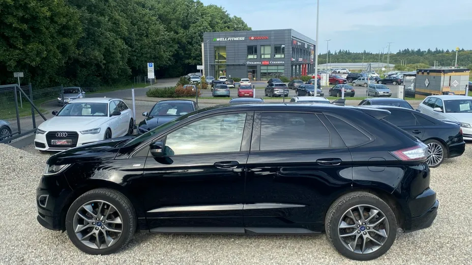 FORD Edge -