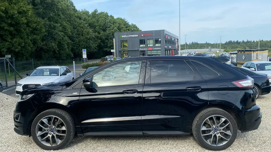 FORD Edge -