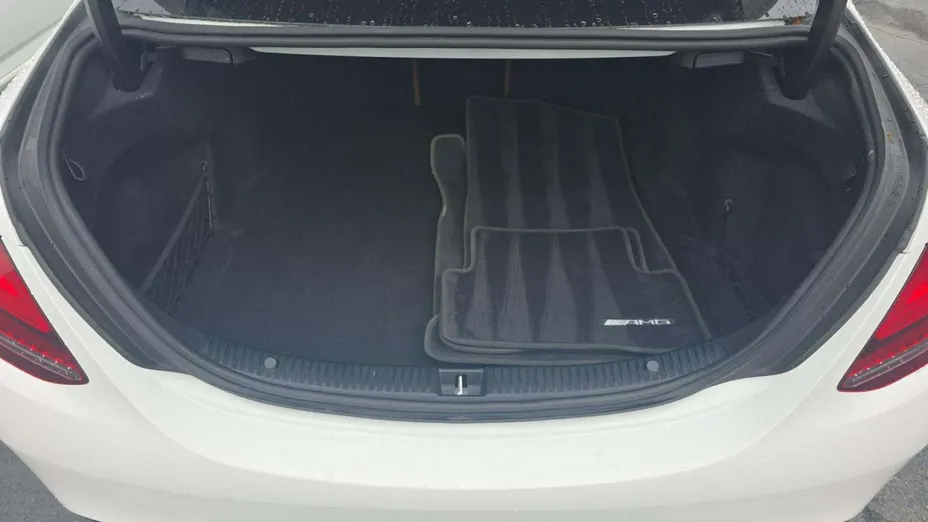 MERCEDES-BENZ C Klasa -