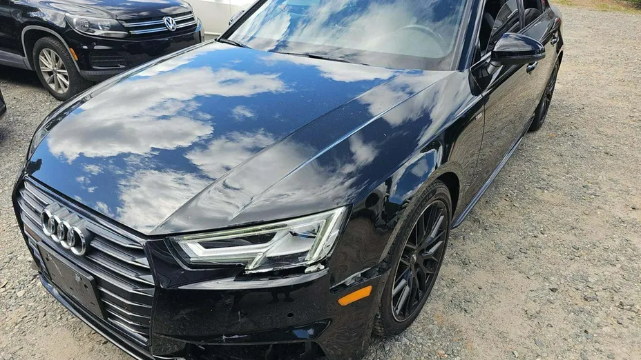 AUDI A4 -