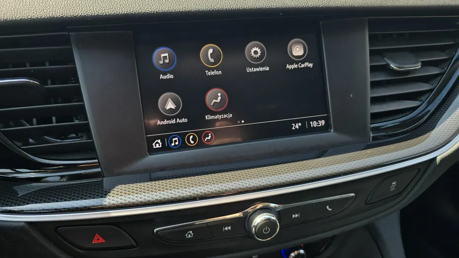 OPEL Insignia -