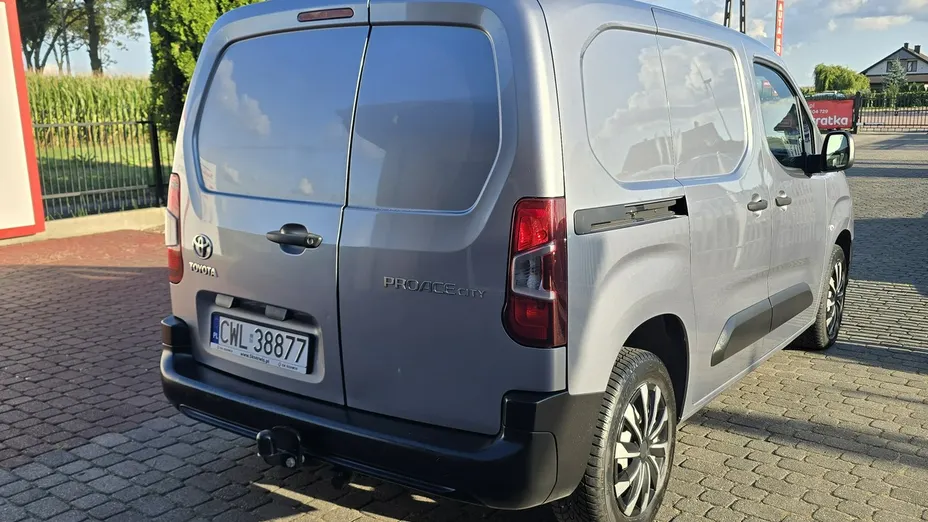 TOYOTA Proace City -