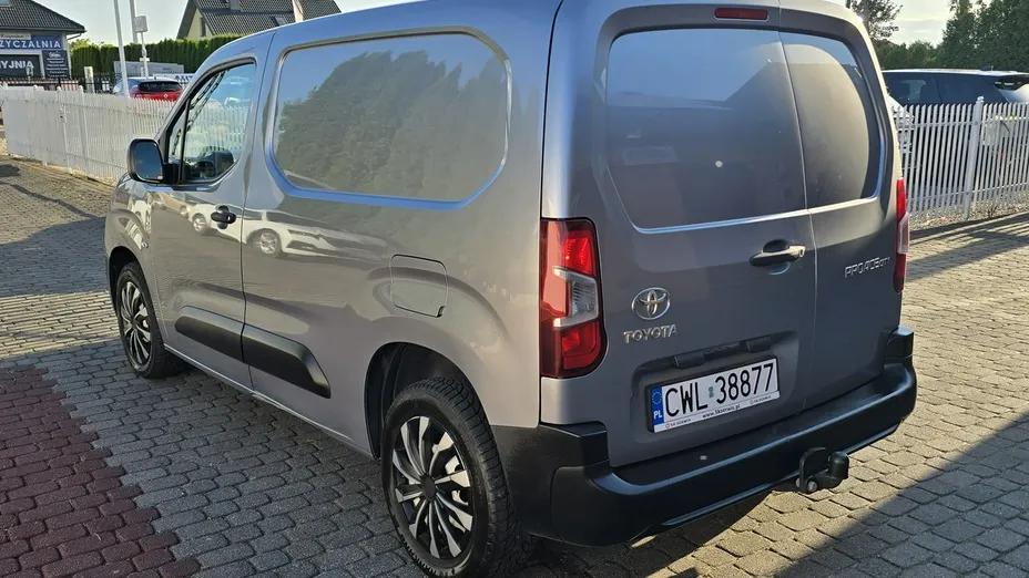 TOYOTA Proace City -