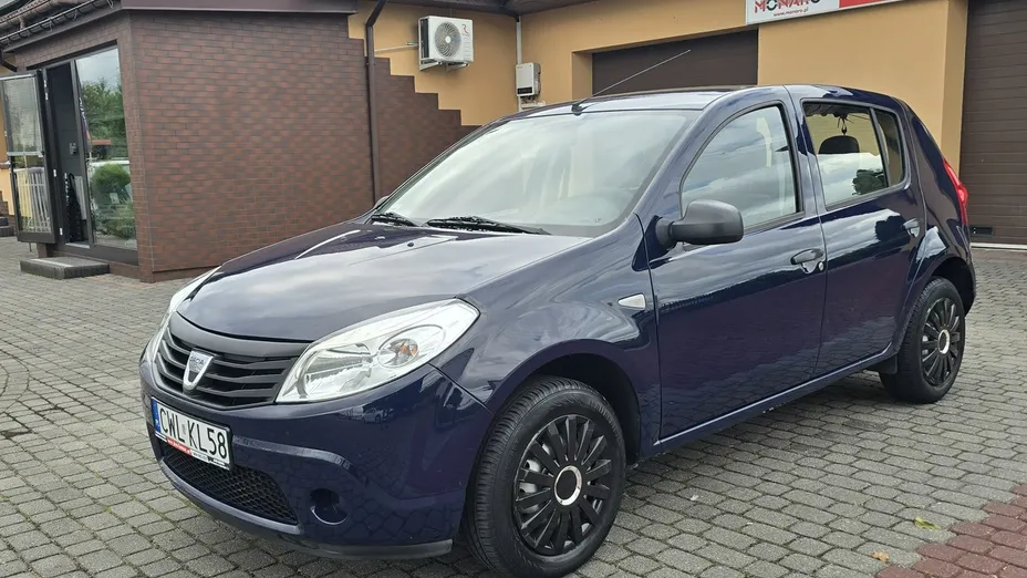 DACIA Sandero -