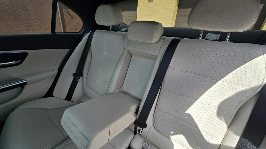 MERCEDES-BENZ C Klasa -